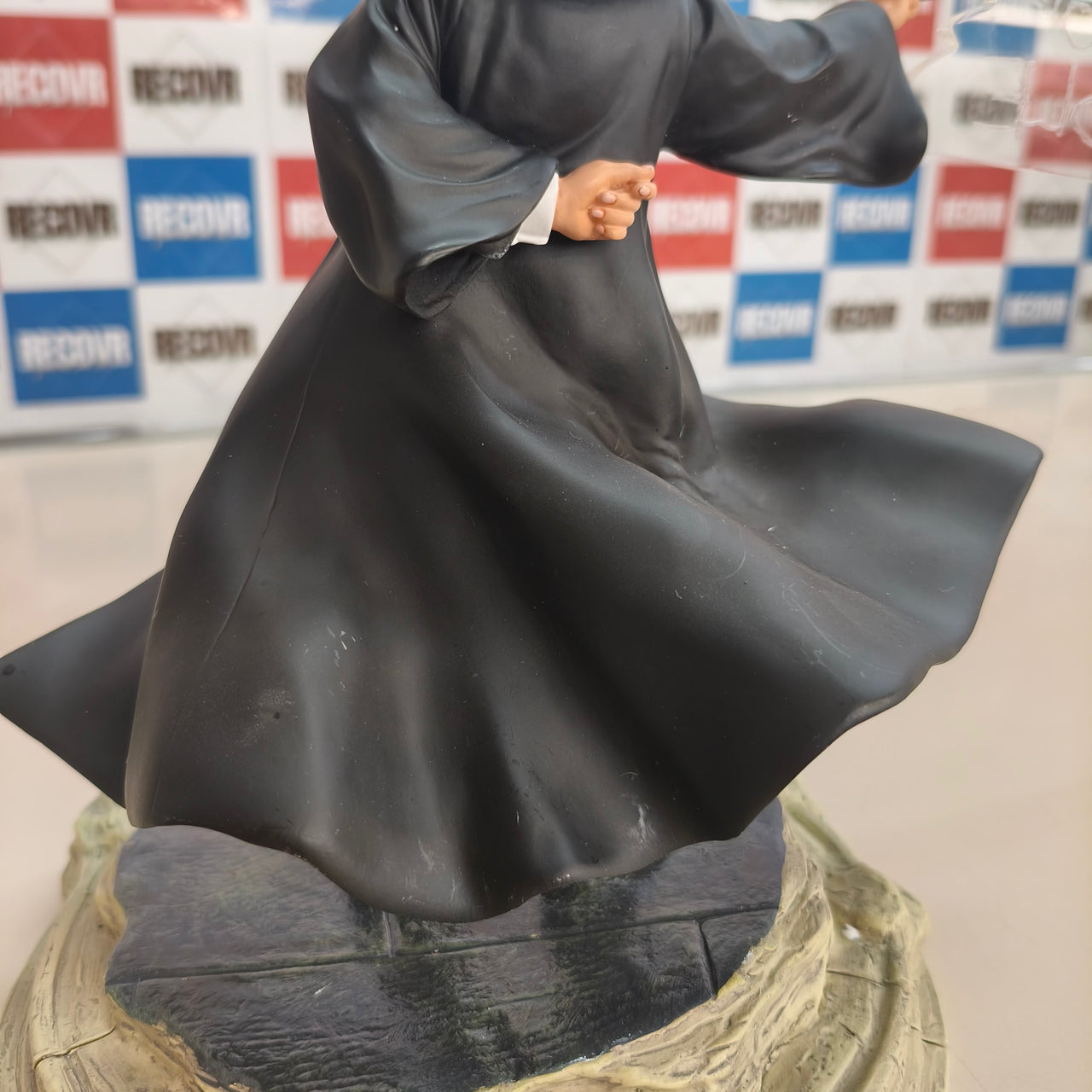 DC Comics, figura Caldero con Fugas