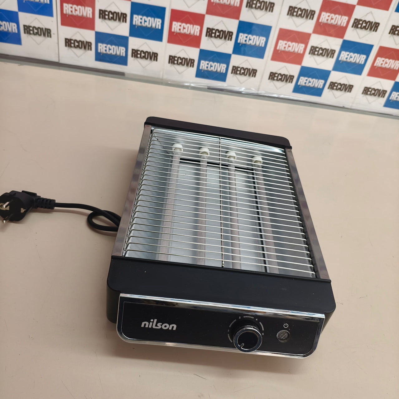 Nilson Life Tostador Plano de Pan, Horizontal, 1000 W, 6 Niveles de Tostado, Control Manual, Temporizador Digital, Tuesta y Cancela, Bandeja Recogemigas, Fácil Limpieza, NTS1000FL4, cable 75 cm, Inox