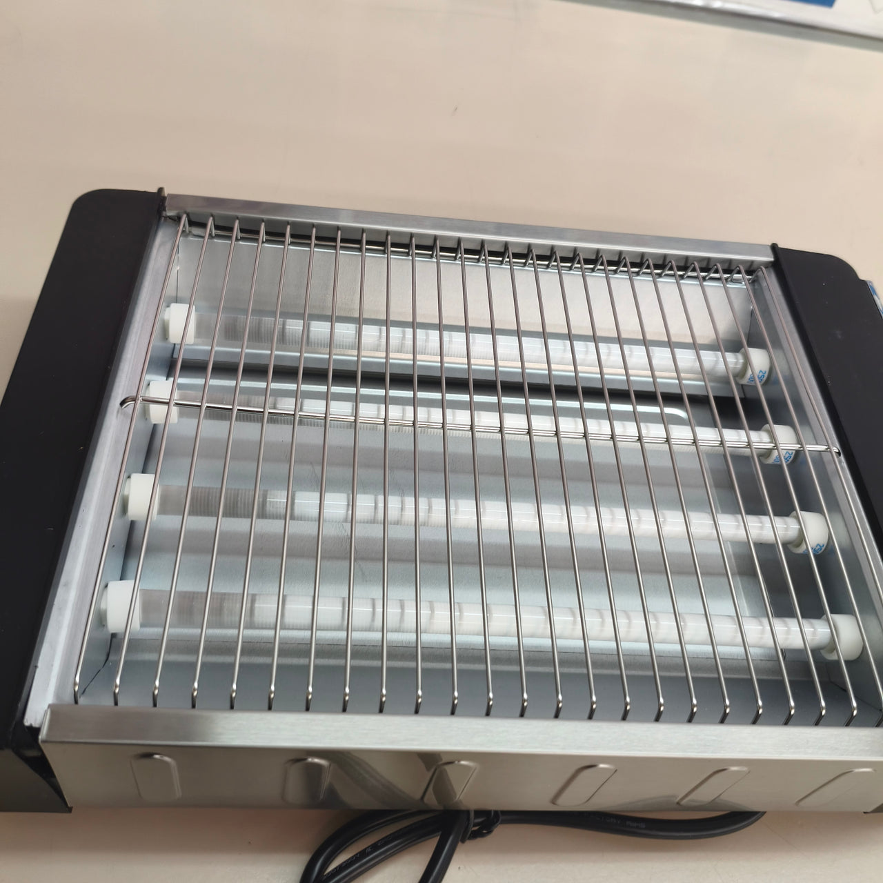Nilson Life Tostador Plano de Pan, Horizontal, 1000 W, 6 Niveles de Tostado, Control Manual, Temporizador Digital, Tuesta y Cancela, Bandeja Recogemigas, Fácil Limpieza, NTS1000FL4, cable 75 cm, Inox