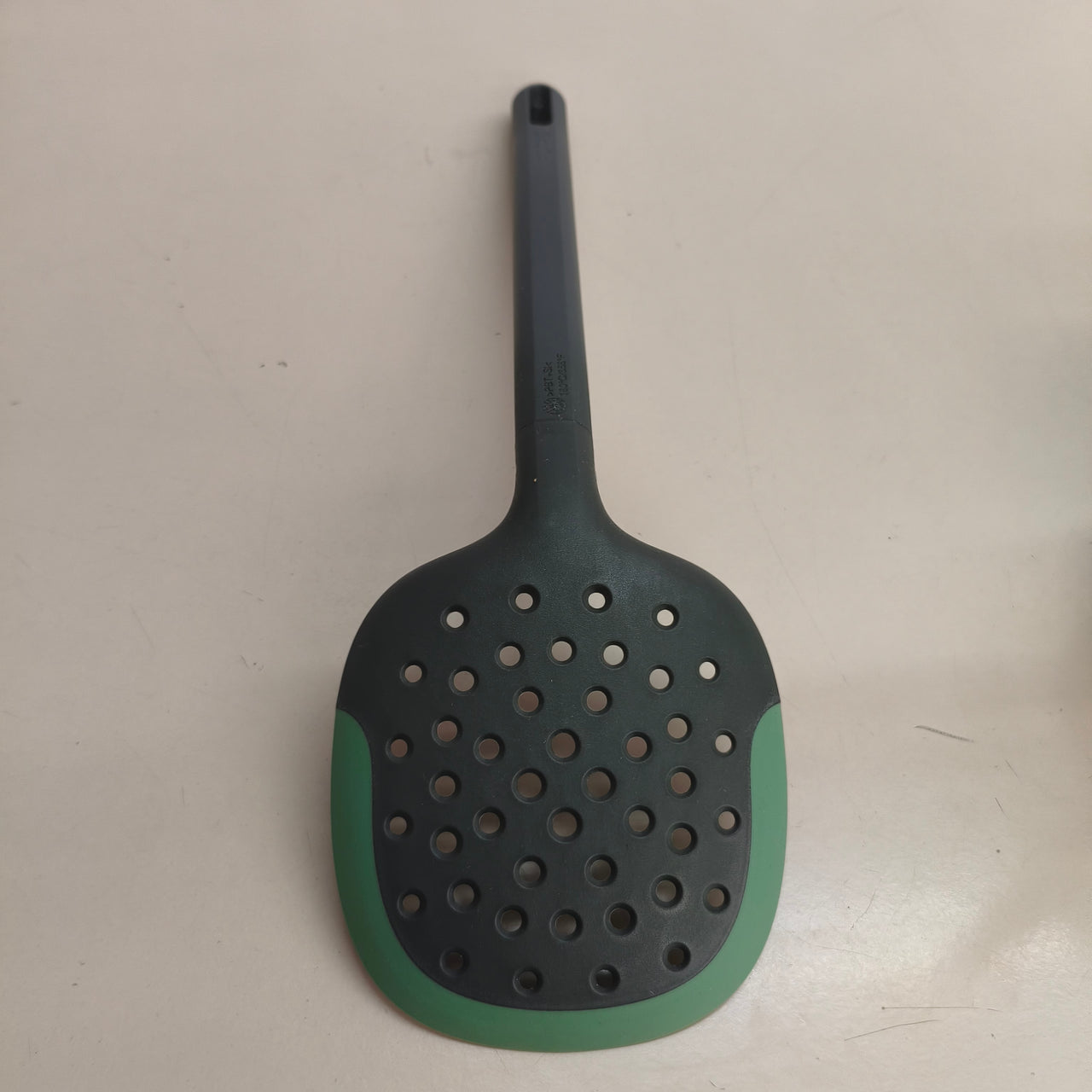Lékué: set de 5 utensilios de cocina con base de soporte