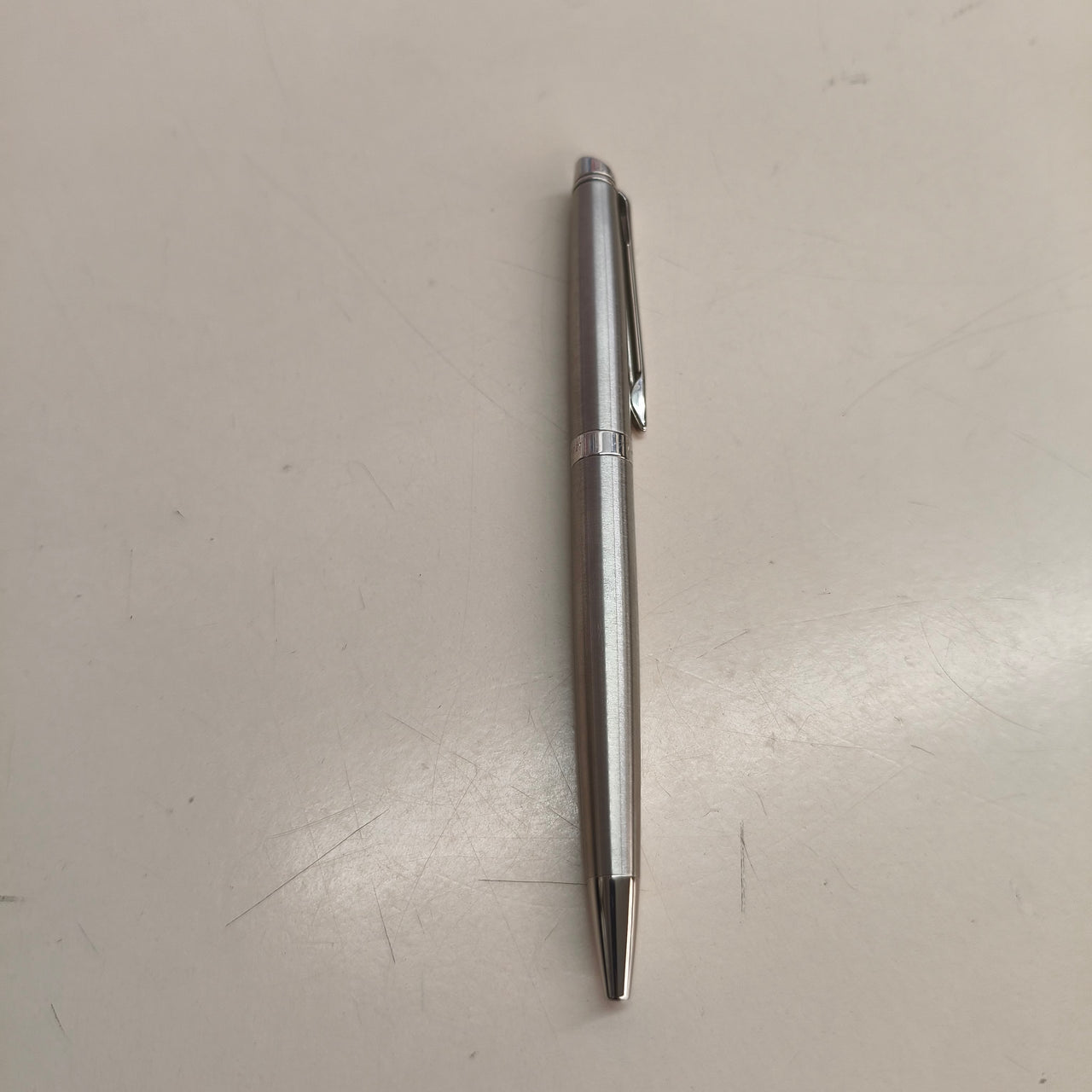 Waterman Hémisphère: bolígrafo de acero inoxidable con estuche de regalo