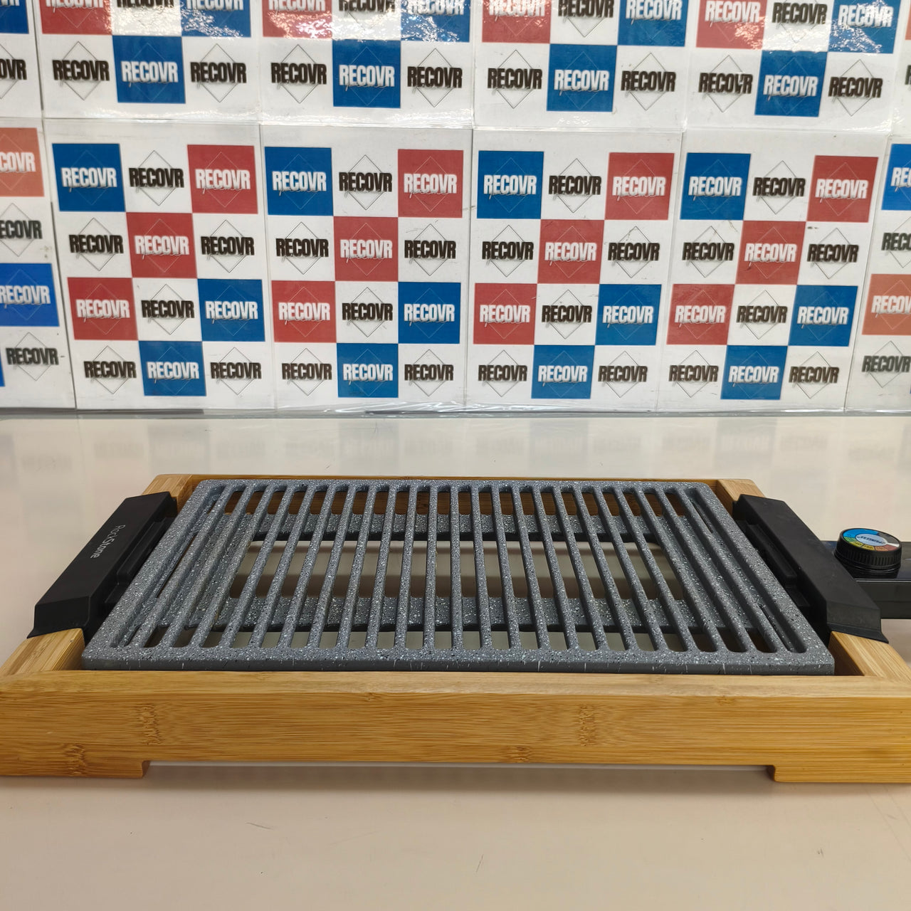 Cecotec Tasty&Grill 2000: plancha eléctrica de 2000 W con estructura de bambú