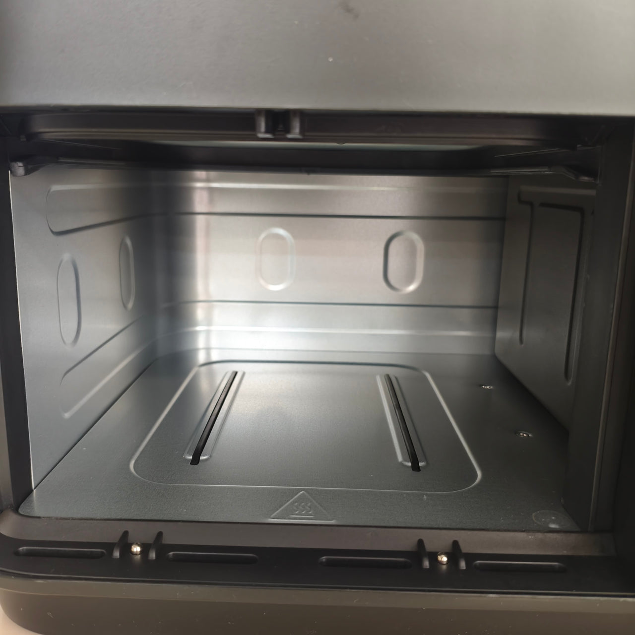 Cosori Freidora de Aire 8,5L: doble cesta con ventana y 10 funciones
