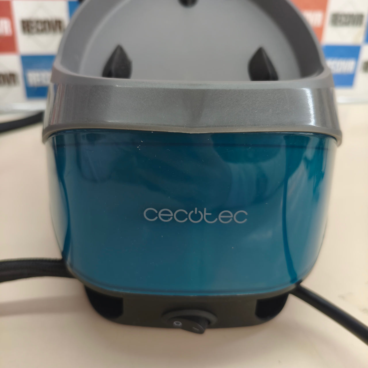 Cecotec IronHero H-2800: centro de planchado de 2800 W con vapor continuo