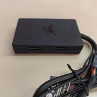 Corsair: concentrador interno USB 2.0 de 4 puertos con instalación magnética