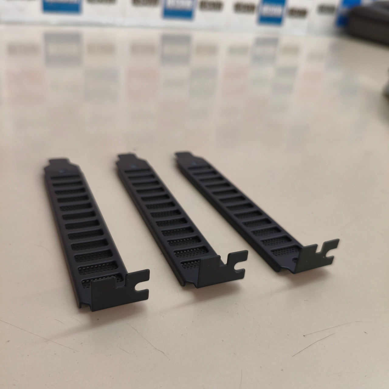 Gelid: filtro antipolvo para ranura PCI, mejora la ventilación del equipo