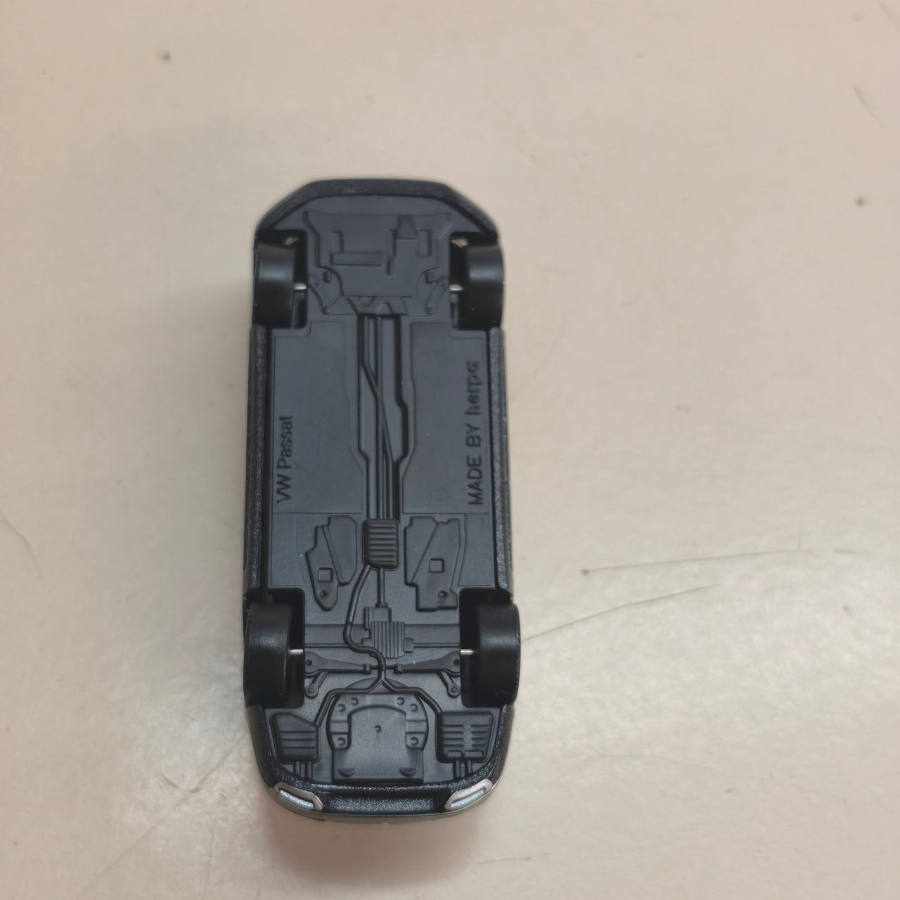 Herpa: coche en miniatura VW Passat Variant a escala 1:87, pieza de colección