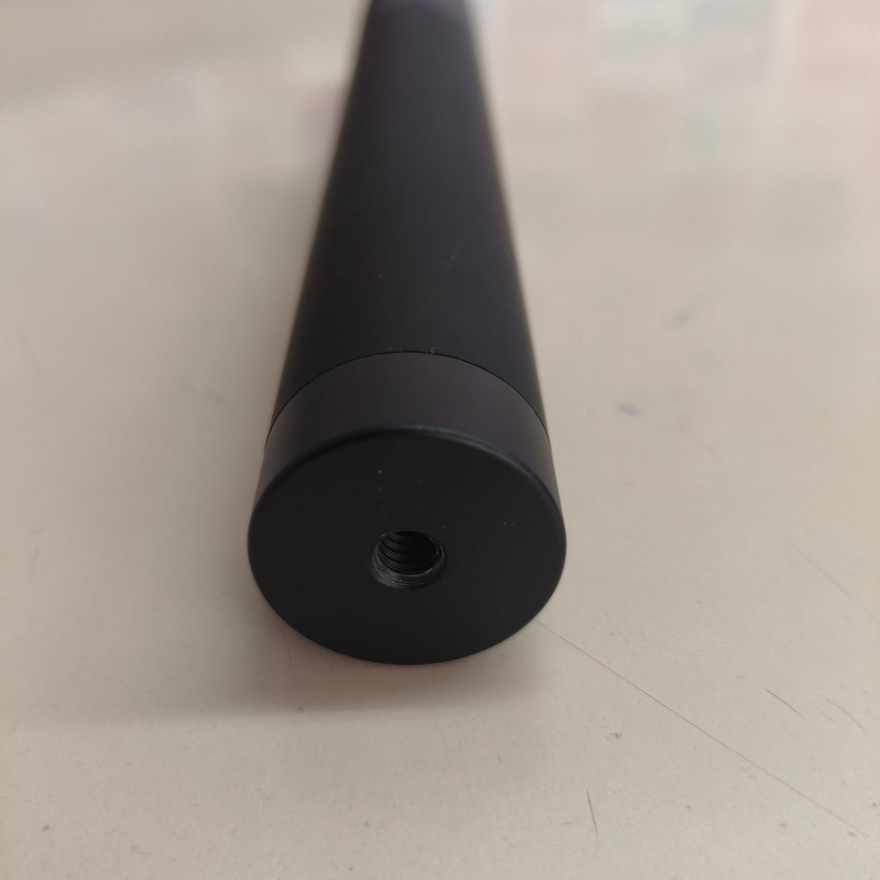 Gimbal estabilizador de 3 ejes para móvil; grabación y streaming con trípode