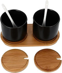 Yhuasia Saleros de Cocina Modernos, Salero Cocina, Salero y Azucarero Cocina, Tarros Sazonadores con Cucharas Tarros de Cerámica con Cucharas y Tapas de Bambú para Guardar Azúcar, Sal (Negro)