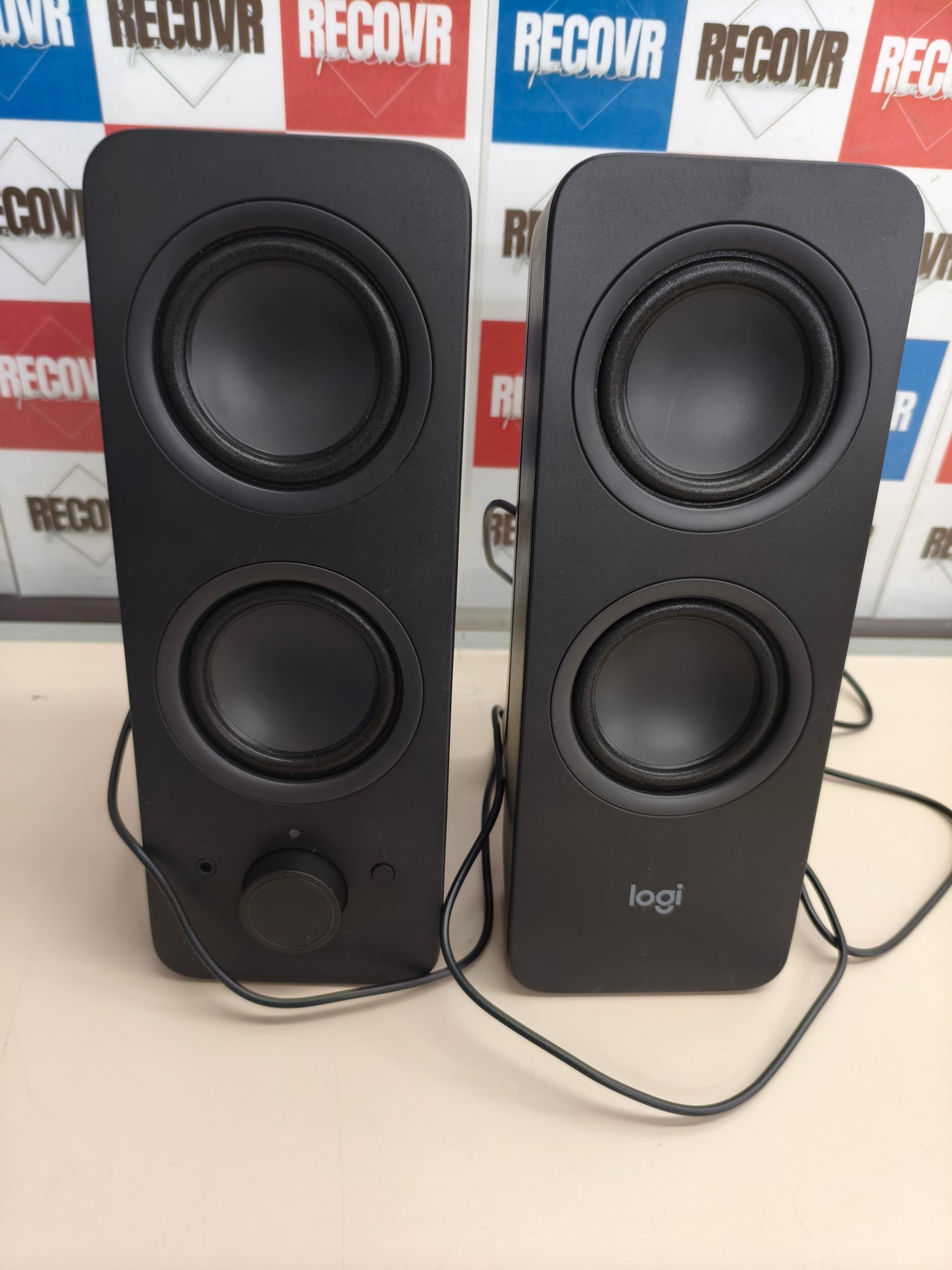Altavoces Bluetooth Logitech Z207 estéreo para PC