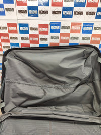 Maleta de viaje rígida de 68 cm.