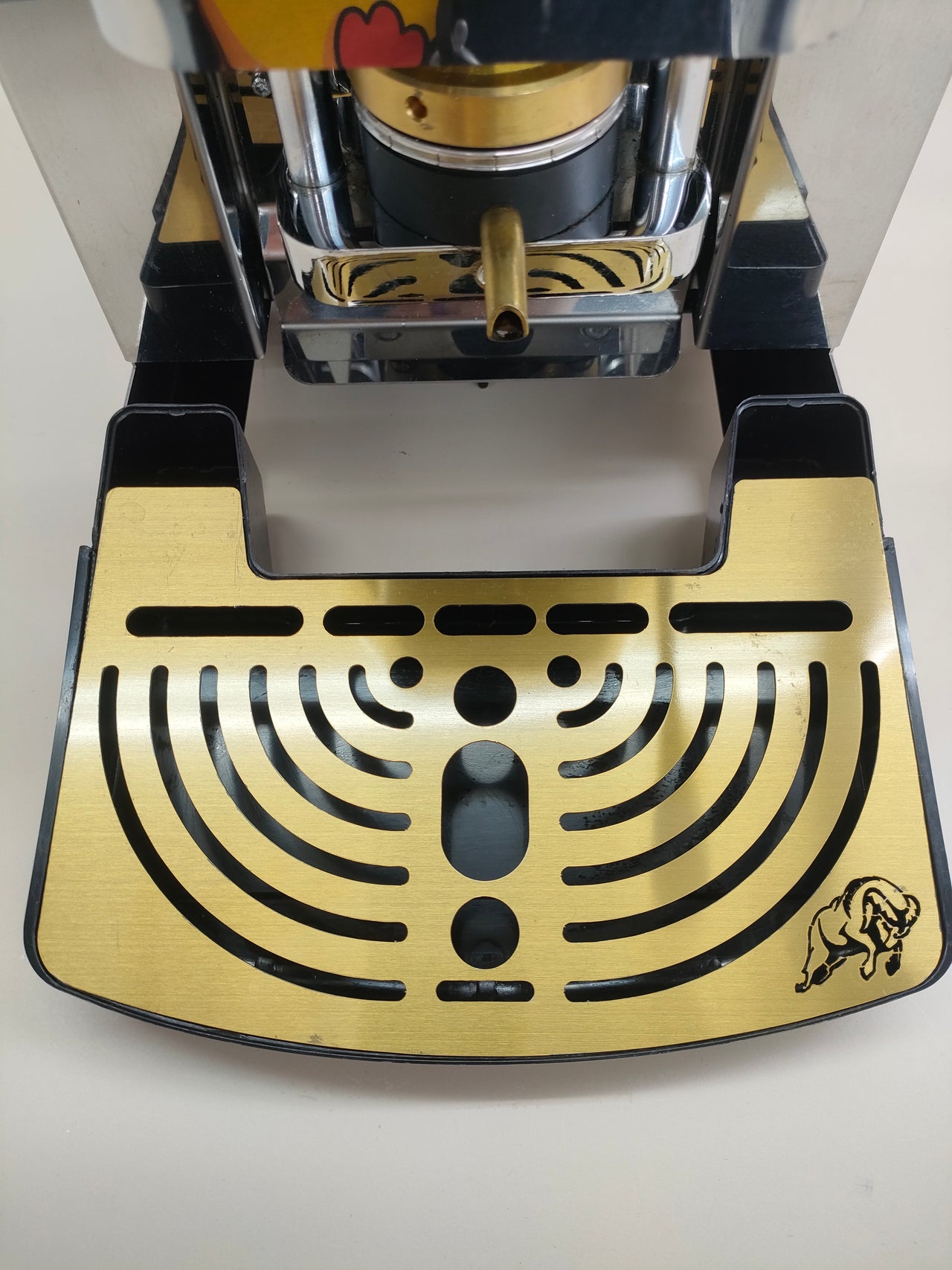 FABER COFFEE MACHINES | Modelo Pro Total Inox Deluxe | Cafetera monodosis ese 44 mm | Prensacialda de latón ajustable | electroválvula de serie (LATÓN)