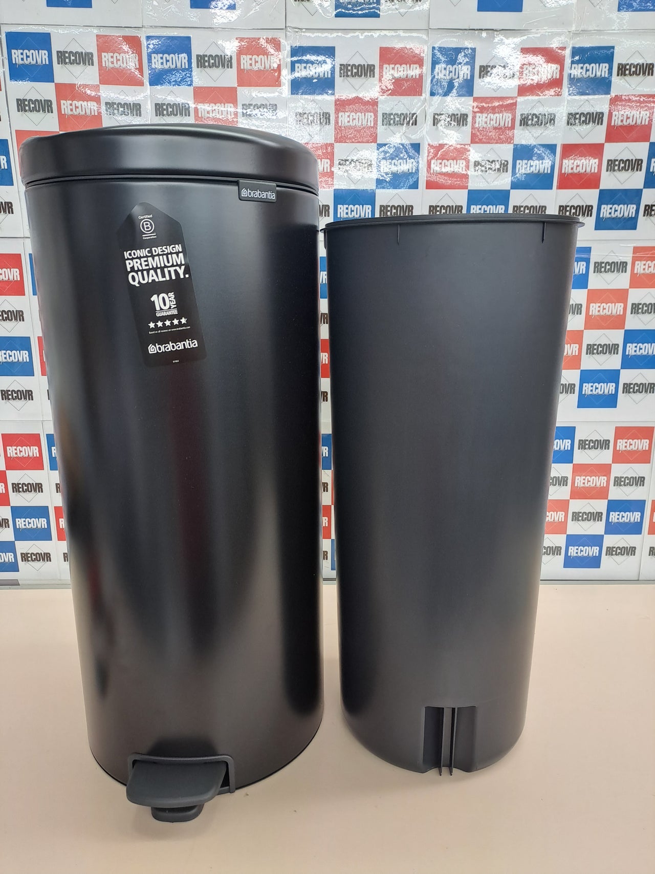 Cubo basura pedal 30 L acero inoxidable – Brabantia