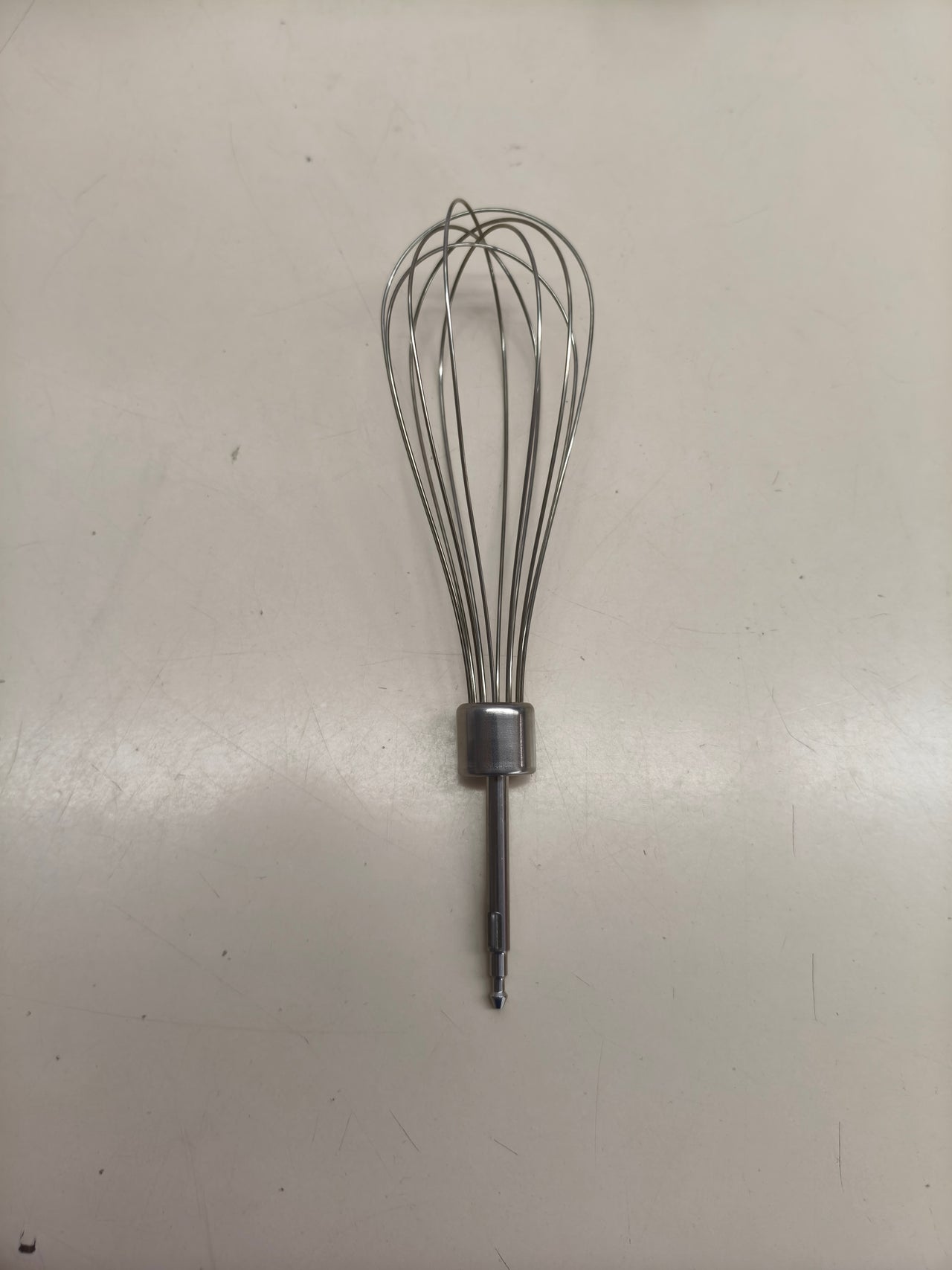 Batidora de mano de 1000 W con regulador de 10 velocidades