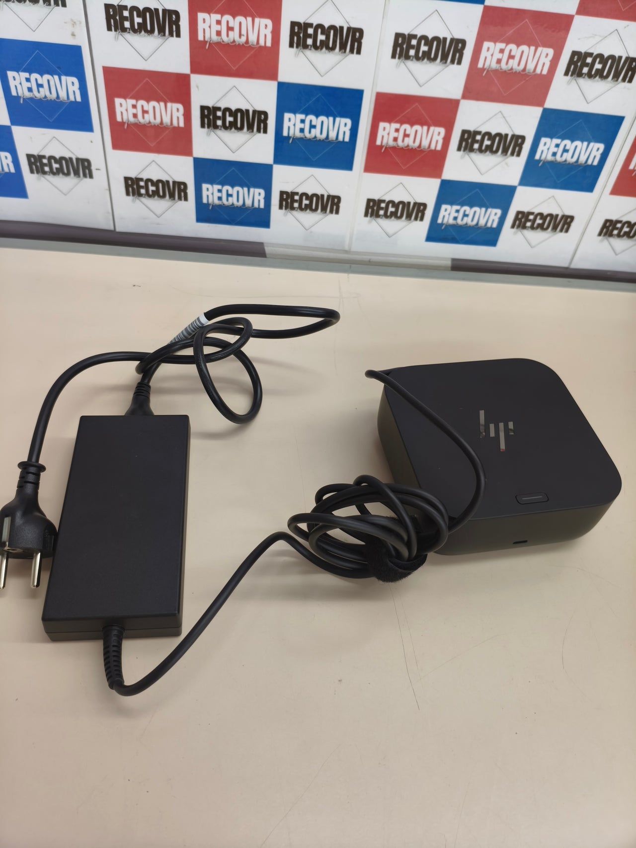 Base de conexión HP USB-C G6 de 100 W