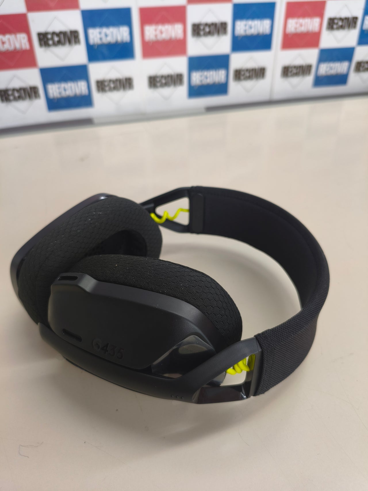 Auriculares gaming Logitech G435 LIGHTSPEED inalámbricos y Bluetooth negros
