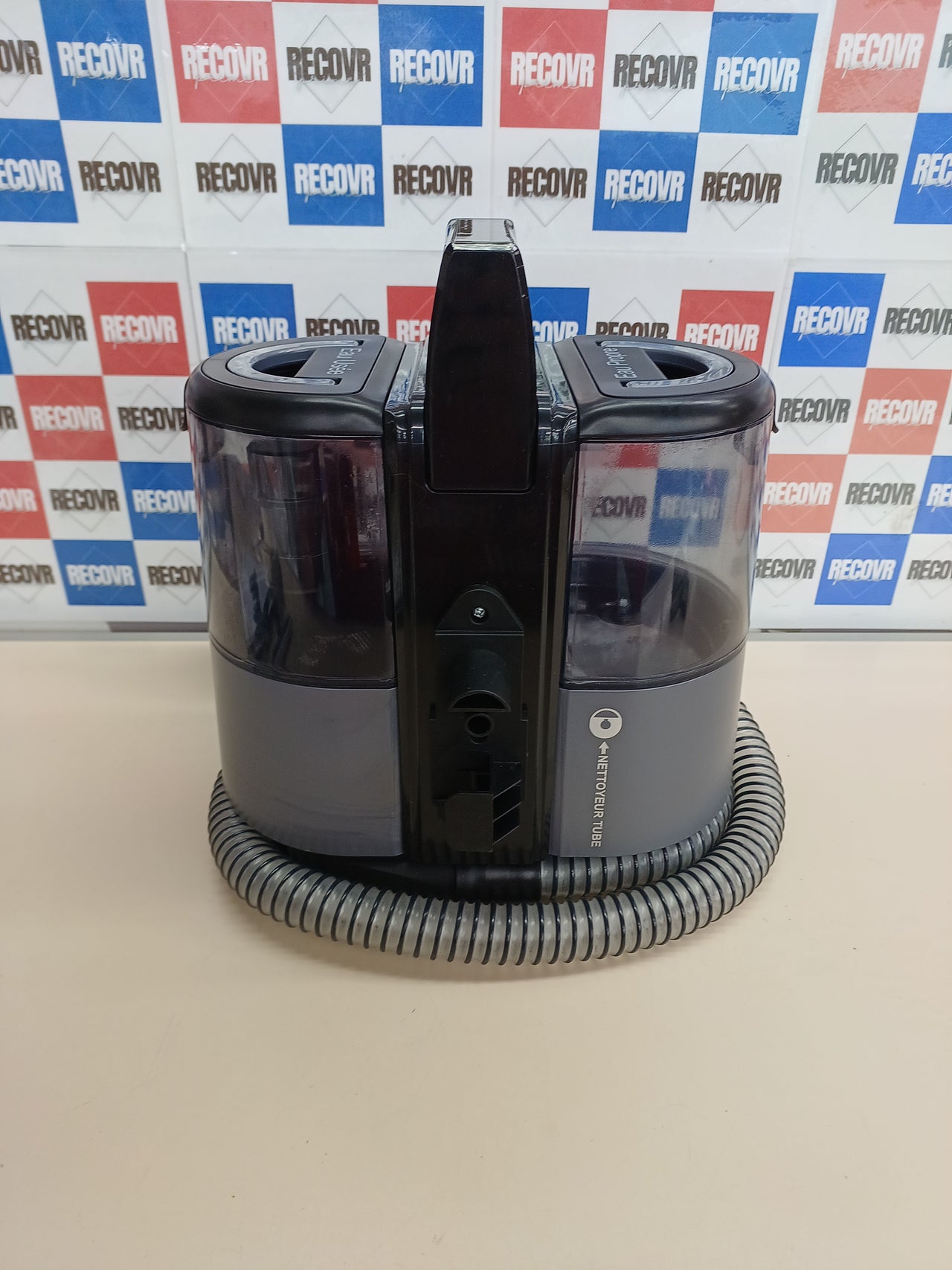 Limpiatapicerías Techwood TAN-8006R 1,5L 40min