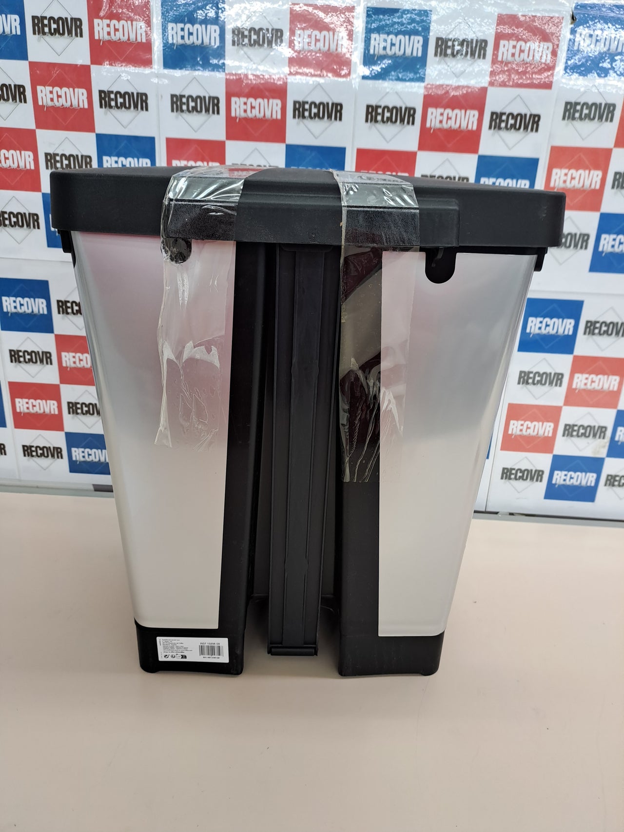Cubo basura 21L pedal plástico BPA gris Tatay