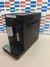 Cafetera superautomática Cecotec Cremmaet Compact Steam con molinillo y vaporizador