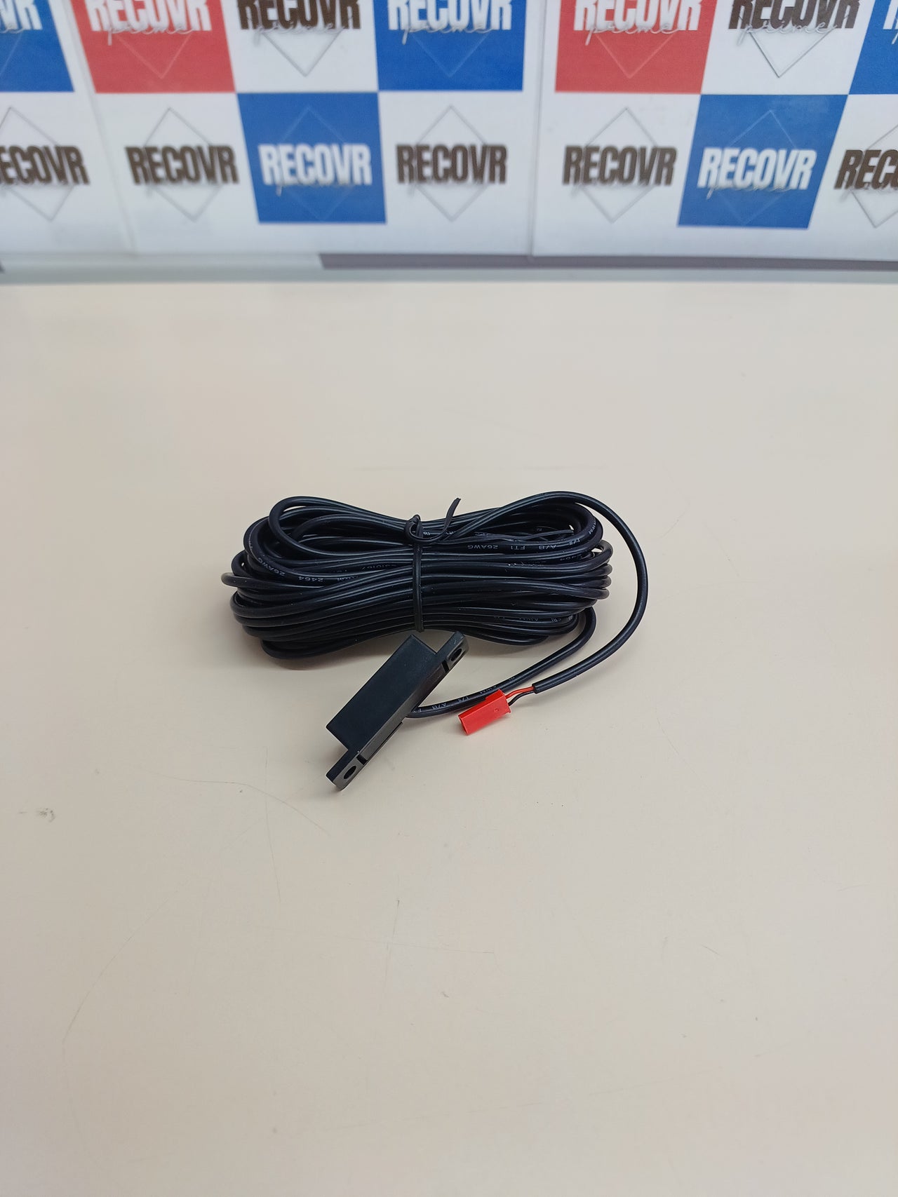 Controlador WiFi puerta garaje Alexa Google