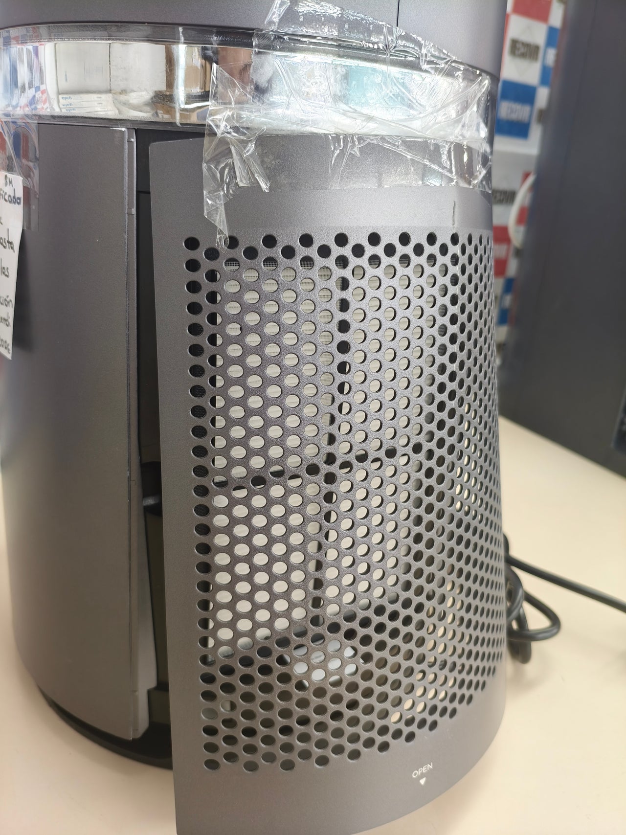 Ventilador purificador y calefactor de 2100W