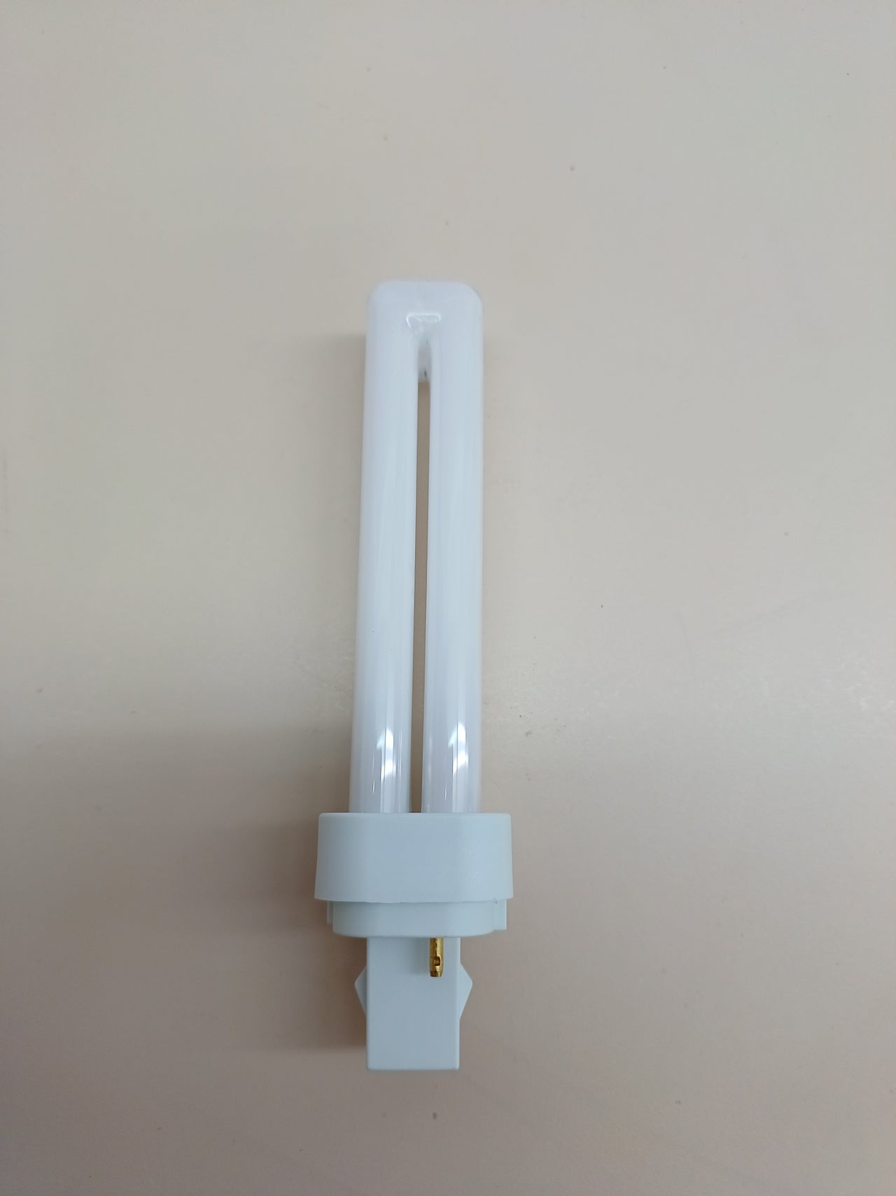 Osram Bombilla de bajo Consumo, Casquillo de 2 Pines para operar ECC G24d-2, 18 W
