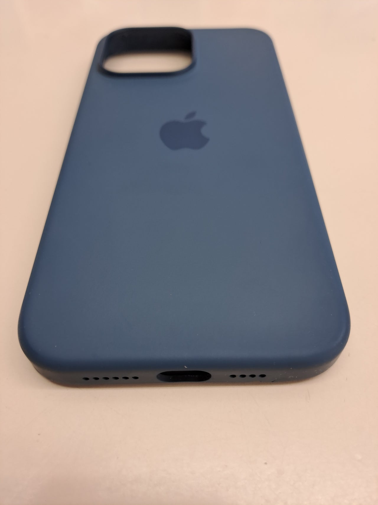 Funda iPhone 15 Pro MAX Silicona MagSafe