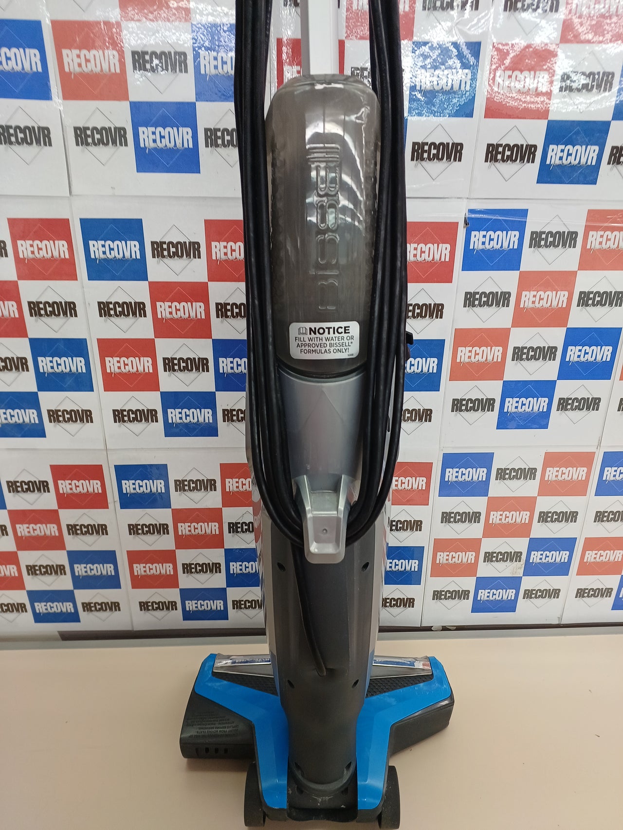 Aspiradora 3 en 1 seco y húmedo multisuperficie – BISSELL