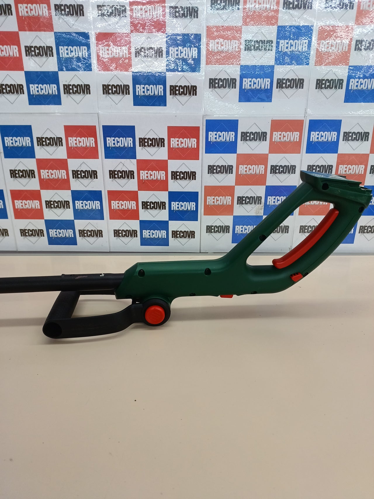 Cortacésped Bosch EasyGrassCut 18V 23cm 2Ah