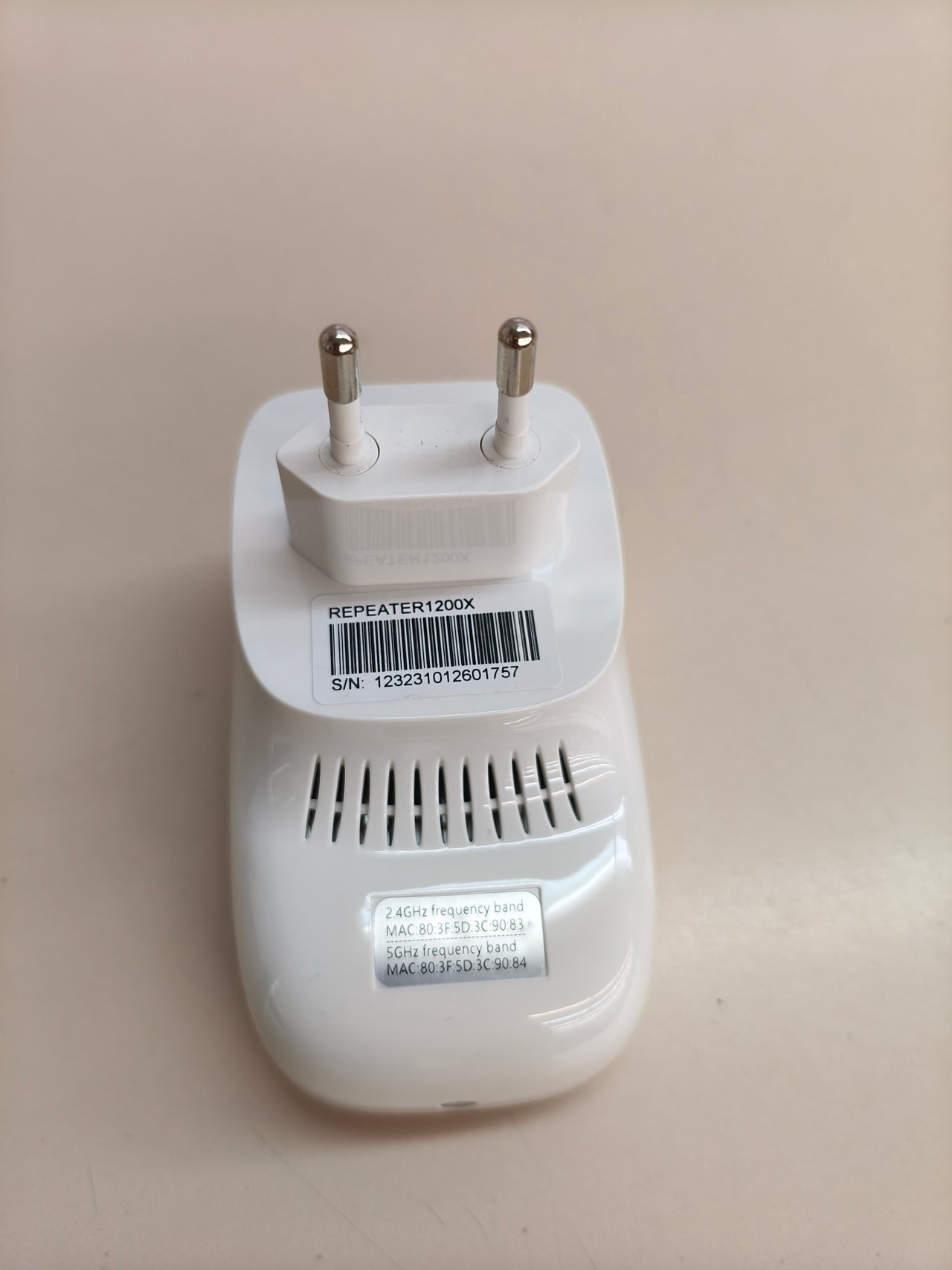 STRONG Repetidor WiFi AC1200, doble banda