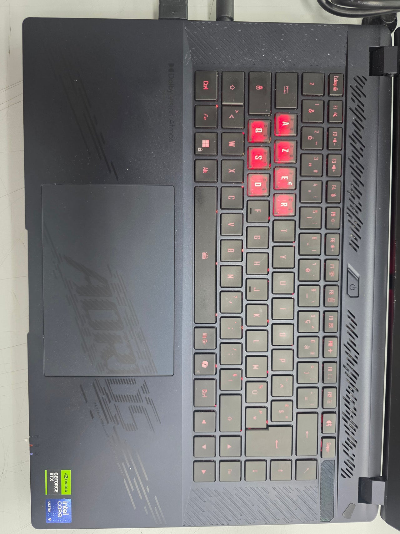 Portátil gaming Gigabyte Aorus Master 16 240 Hz IntelCore Ultra 9