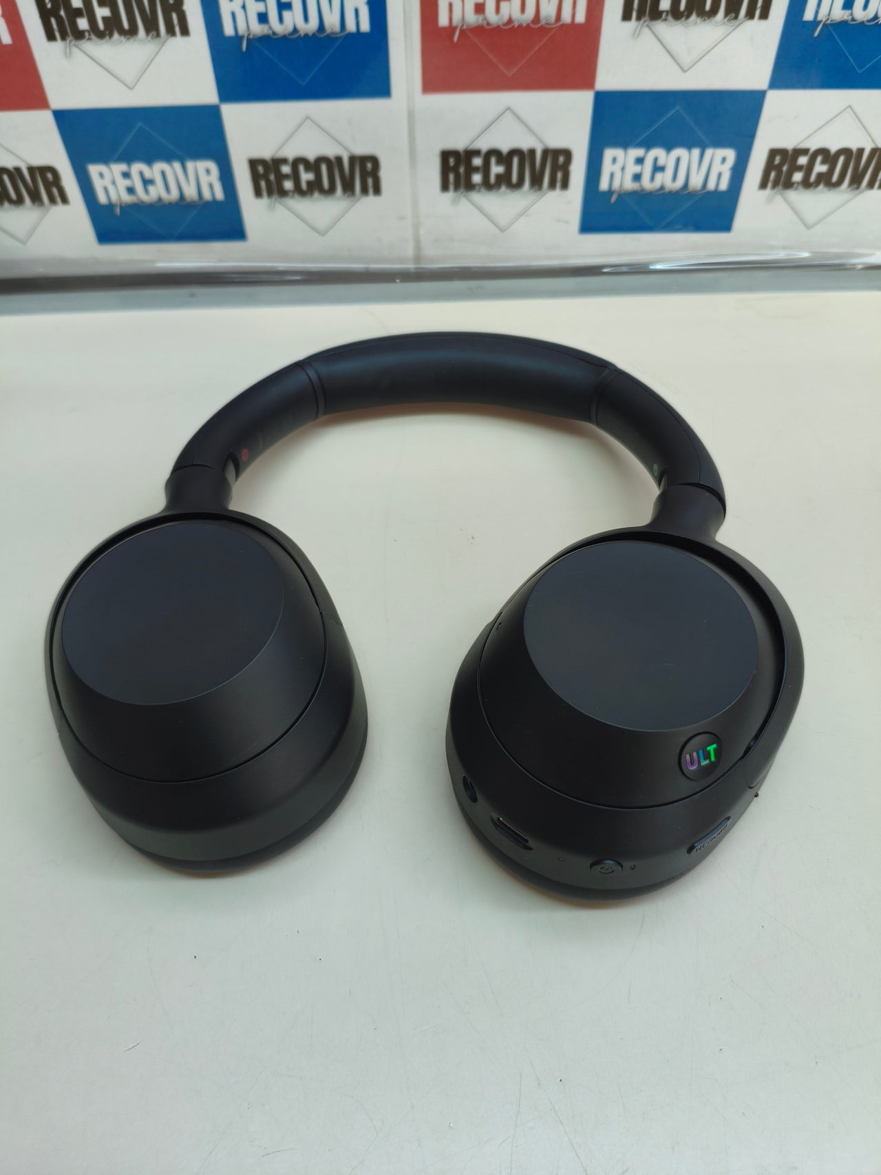 Sony ULT Wear, auriculares Bluetooth, ANC, 30 h, blancos