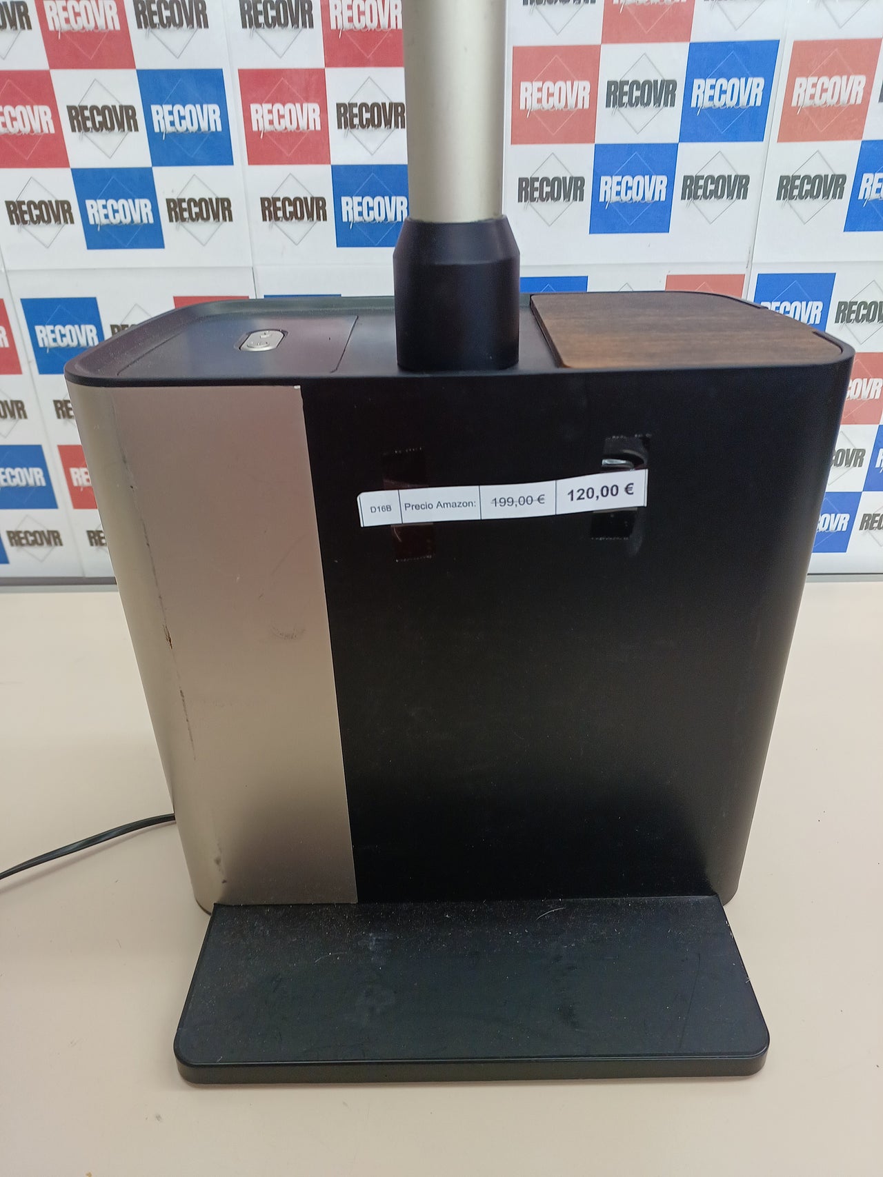 Aspiradora sin cable 700W con base autovaciado