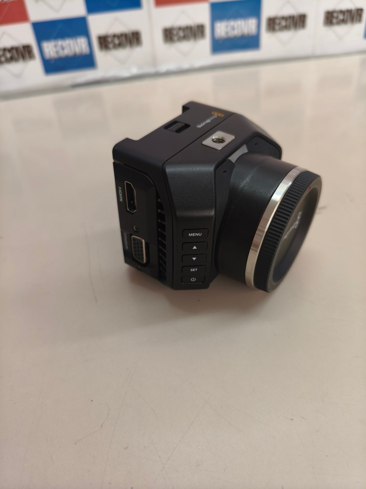 Blackmagic Design Micro Studio Camera 4 K – Videocámara