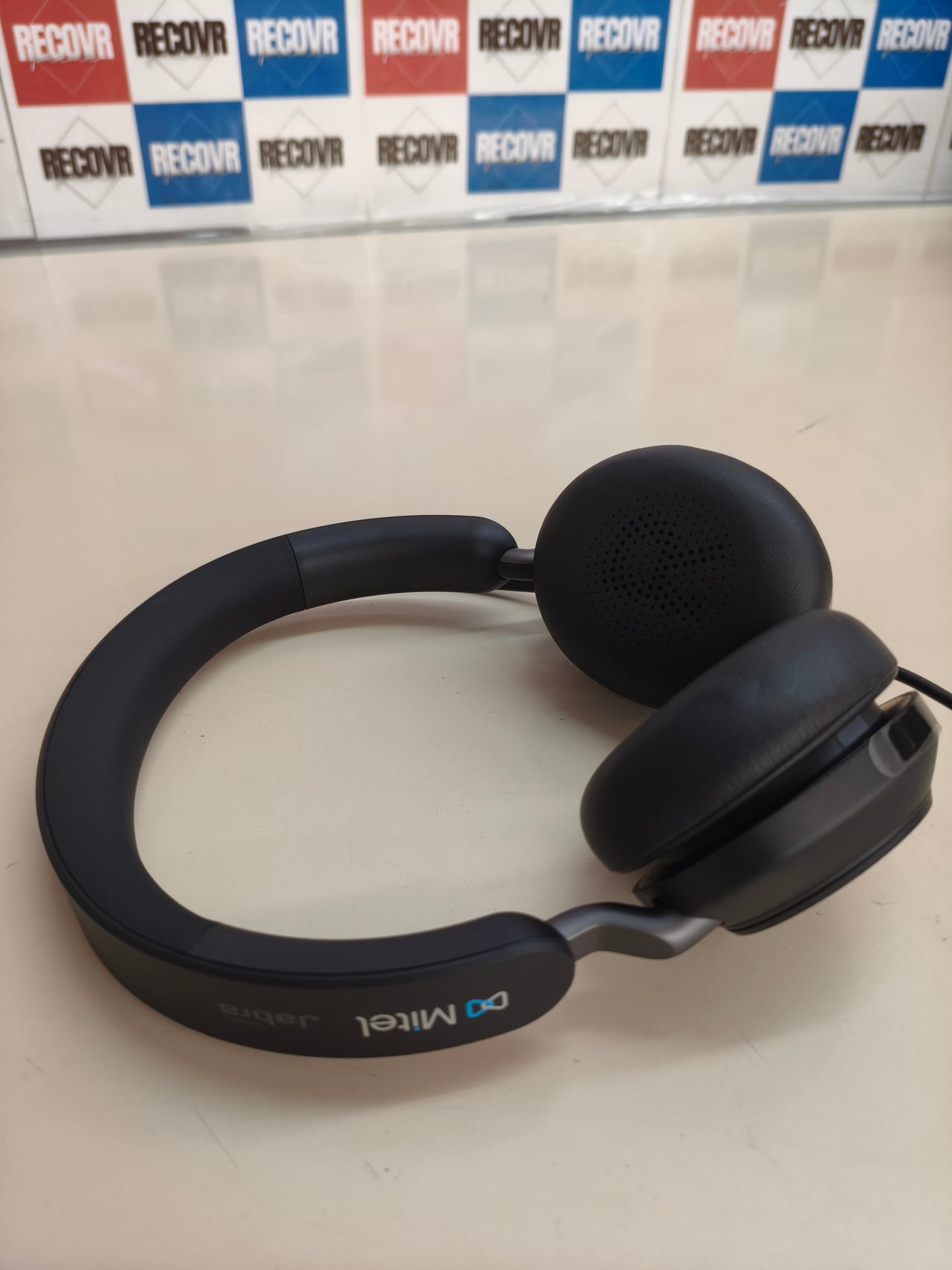 Jabra Evolve2 40 SE, auriculares USB-C con ANC y 3 micrófonos