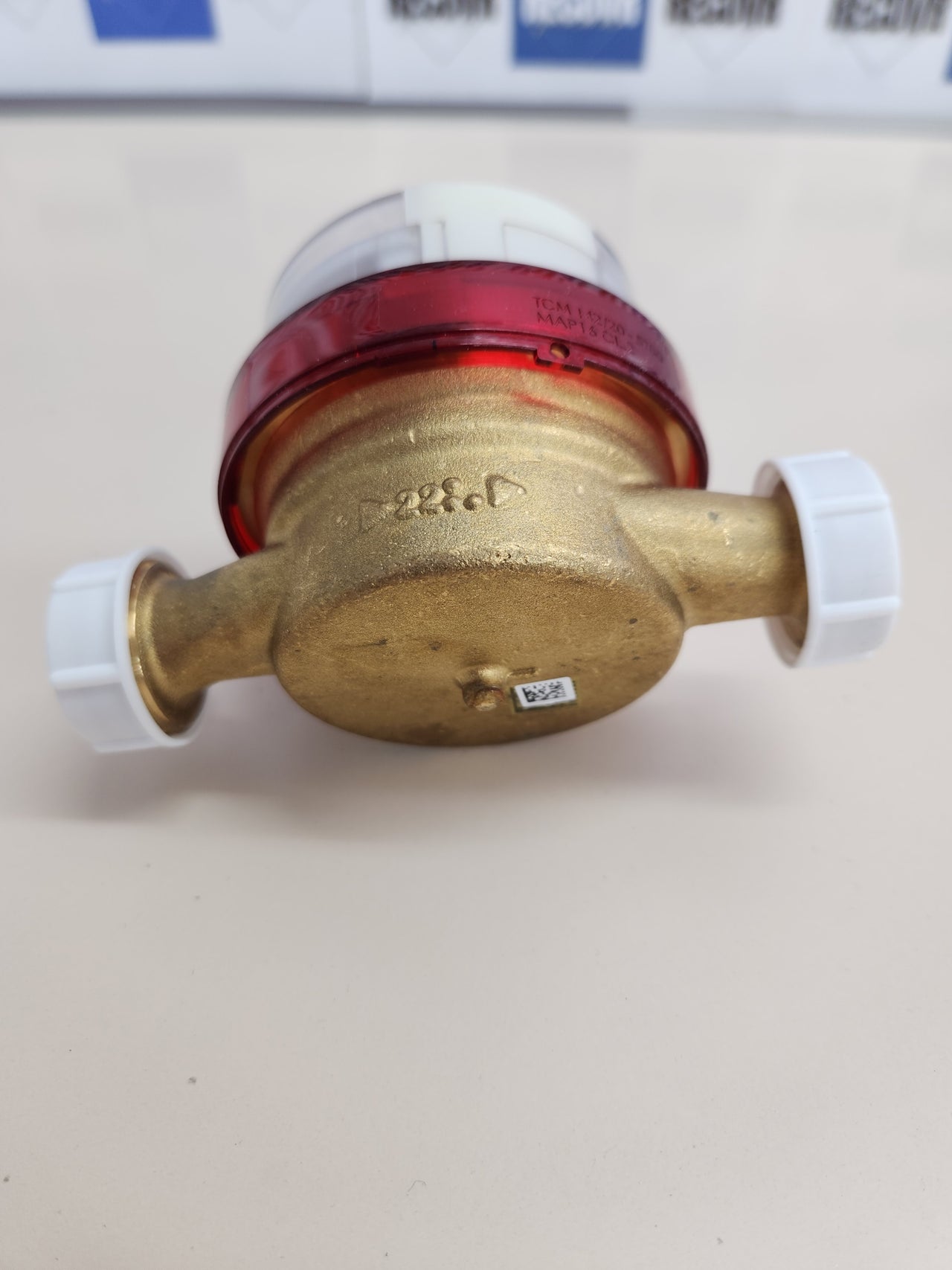 Medidor 15 mm  Agua Caliente SOMATHERM – Chorro Único, Rosca 20/27, Lectura 8 Dígitos, MID, Esfera Orientable, Sensor de Pulso