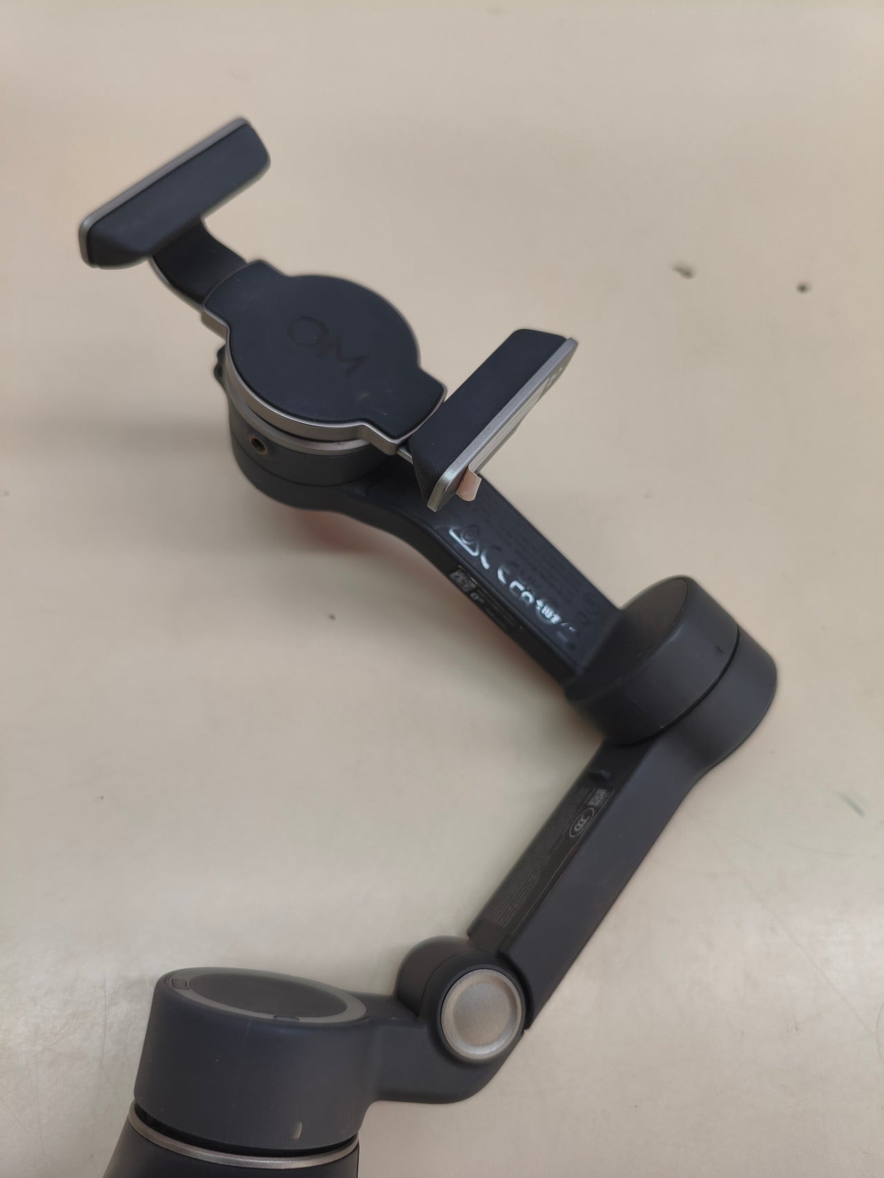 DJI Osmo Mobile 8, estabilizador para smartphone de 3 ejes