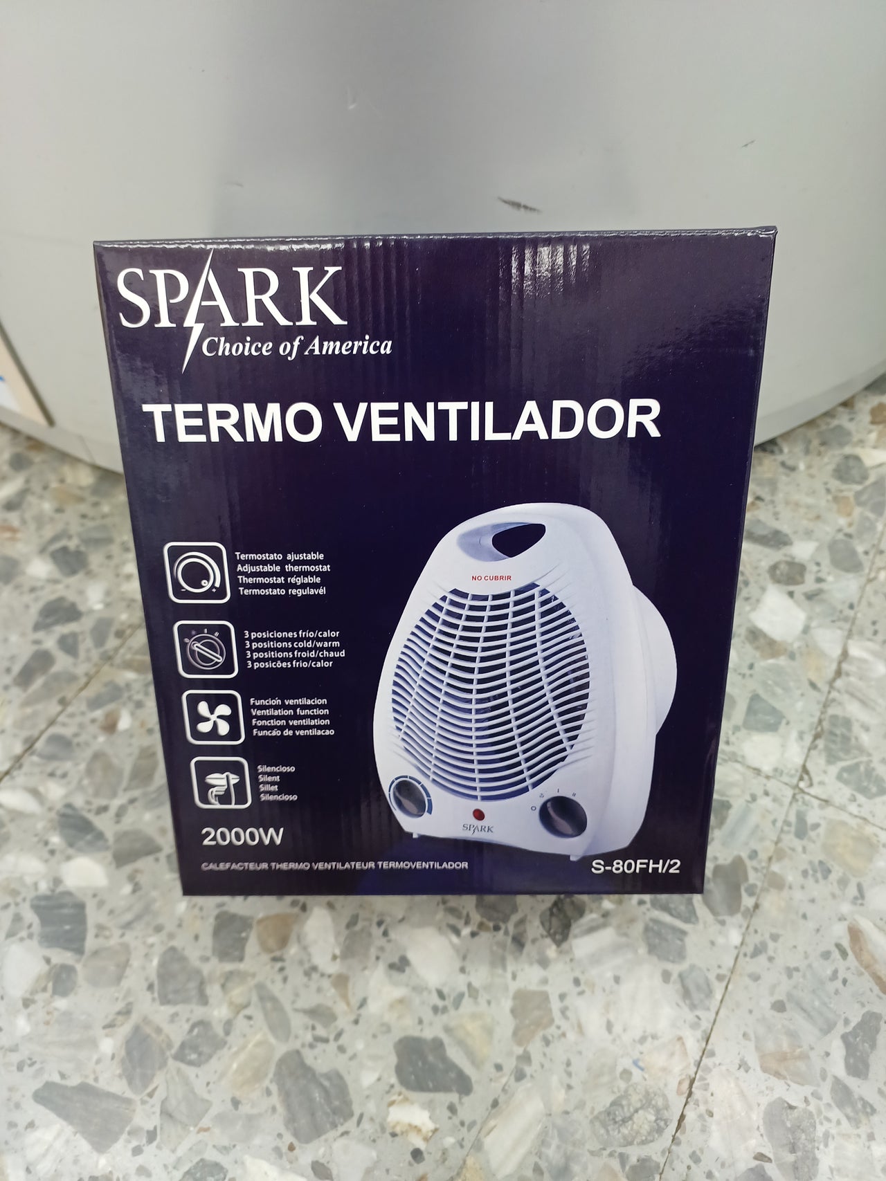 Termo Ventilador, 2000W, silencioso, función ventilador, termostato ajustable, 3 posiciones frío/calor SPARK