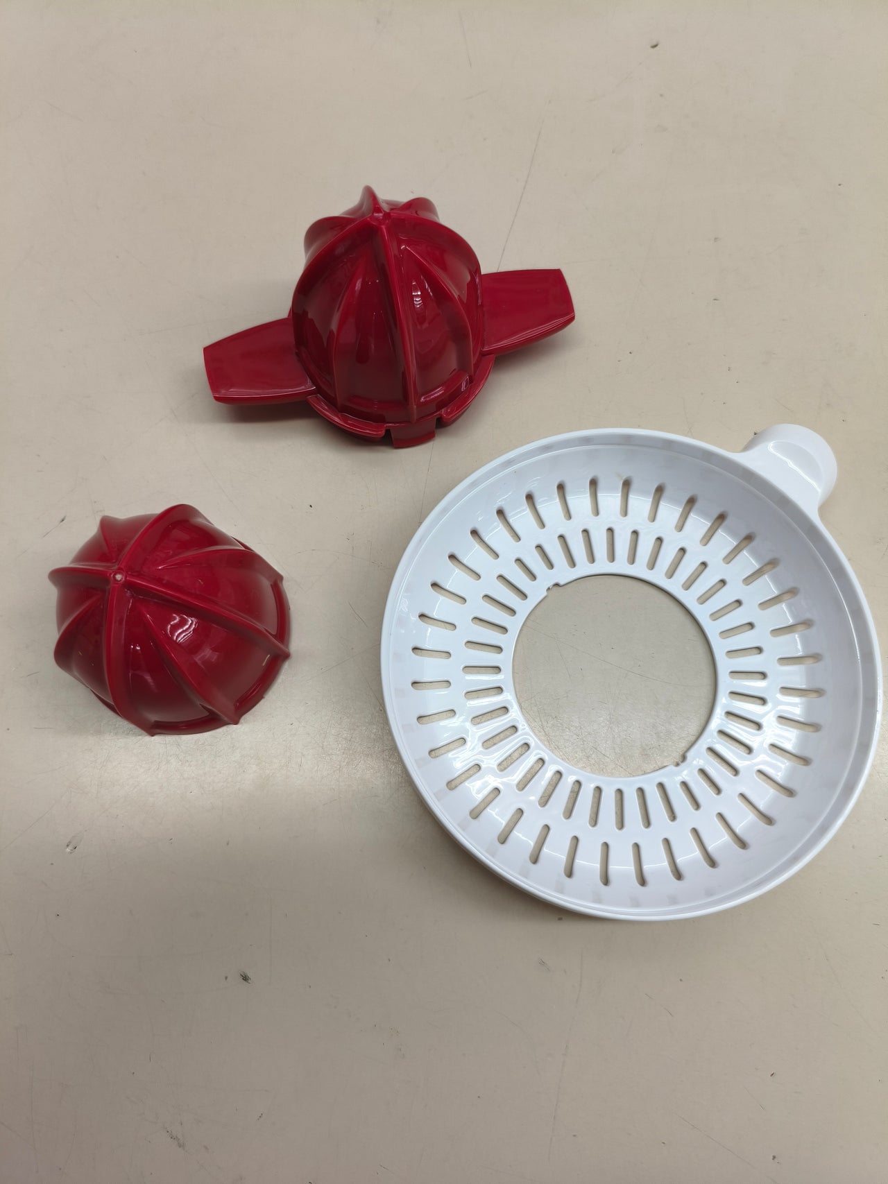 Girmi Sr02 Prensa De Cítricos Eléctricos 0,7 L 25 W Rojo, Blanco