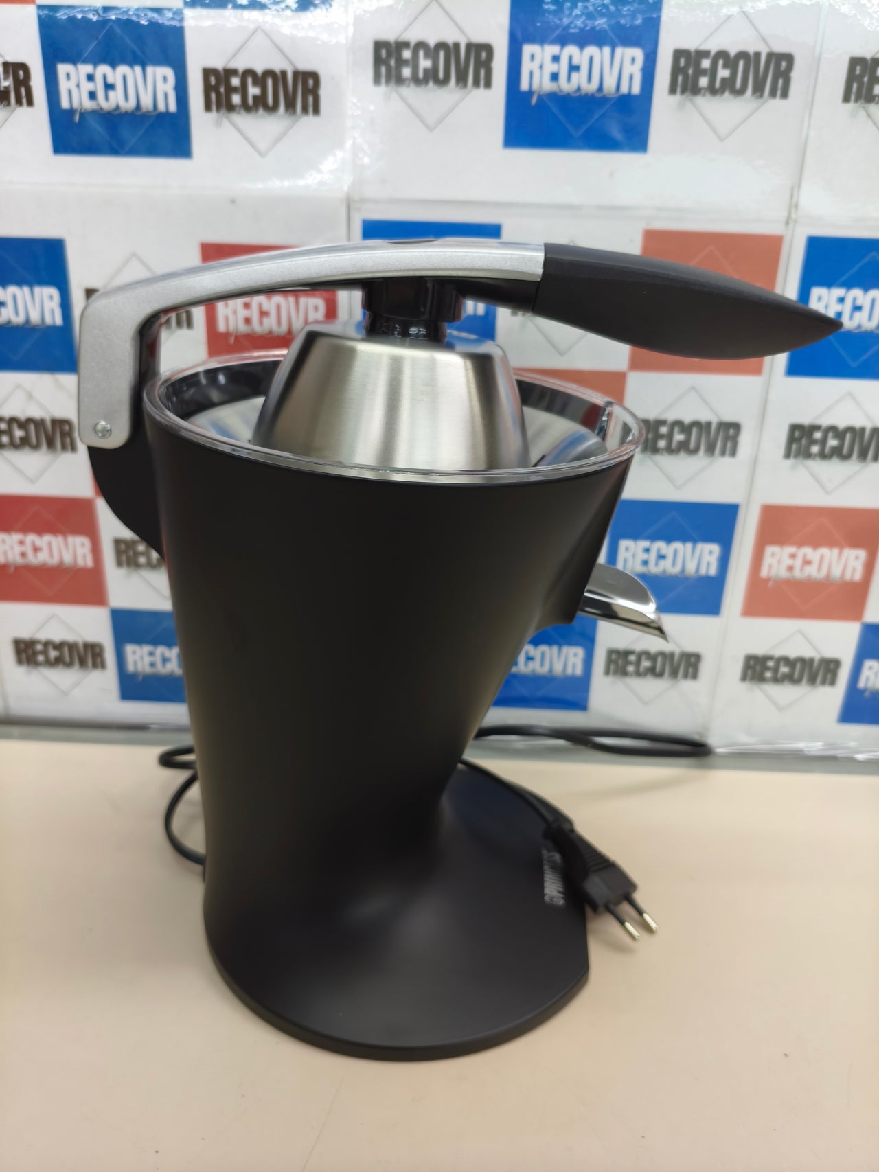 Exprimidor de palanca 300 W con 2 conos inox