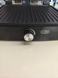 Sandwichera grill YASHE 2000W con apertura 180°