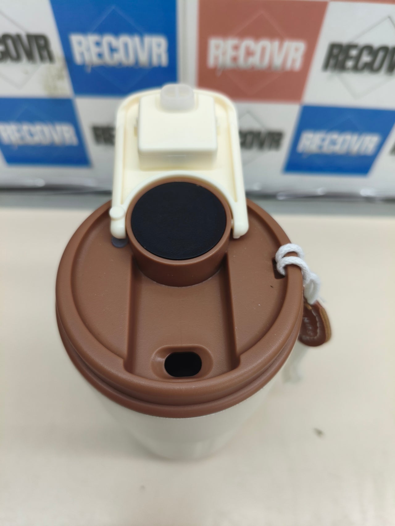 Taza térmica de acero inoxidable 410 ml con pantalla