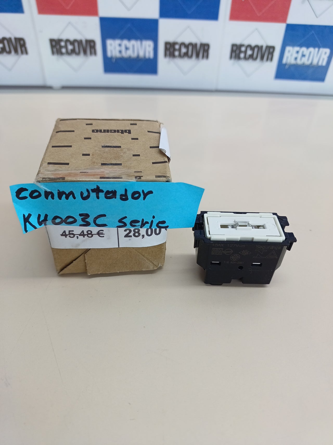 BTicino K4001 Vivir Ahora | interruptor 1P 10AX