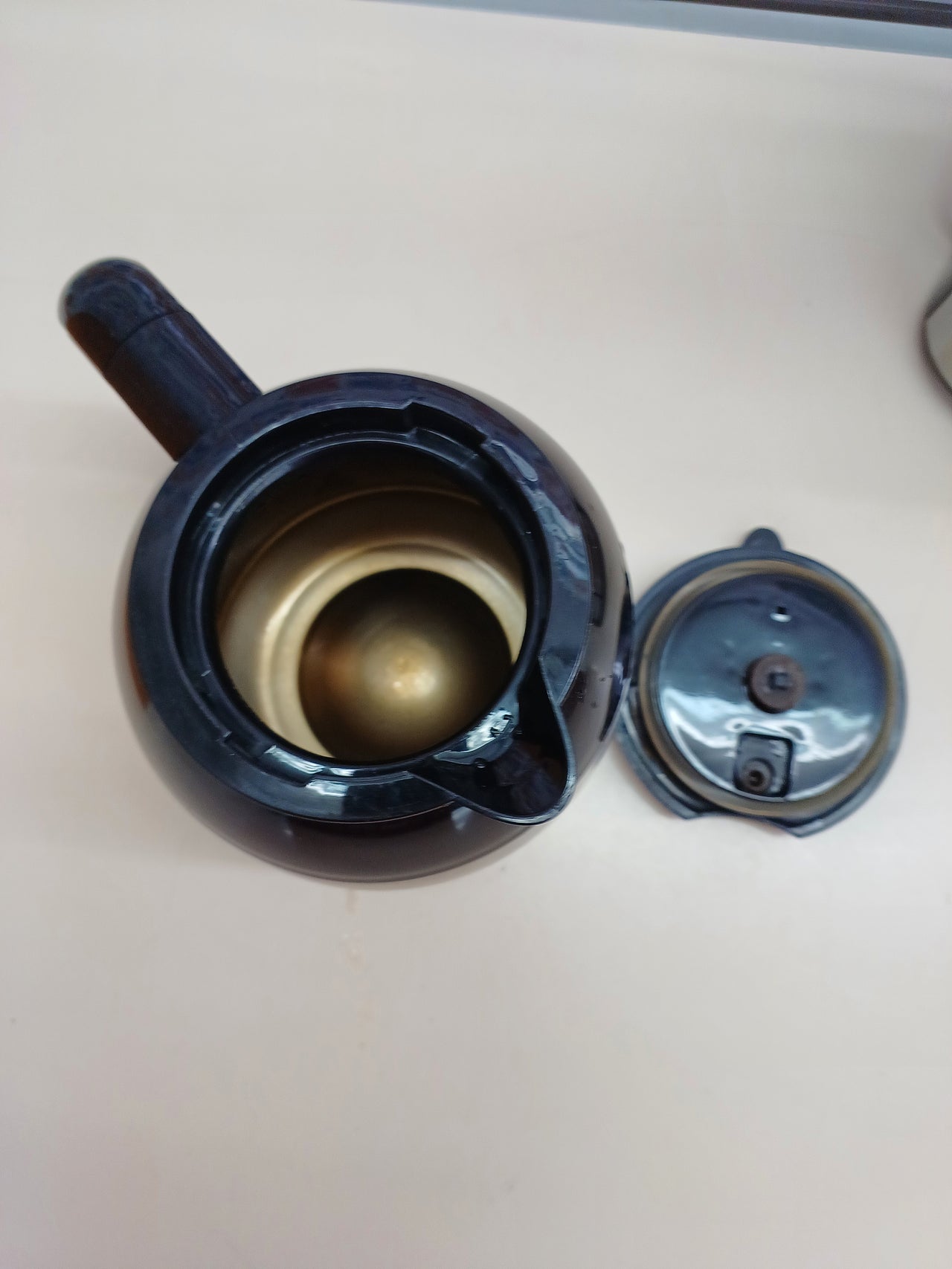 Cafetera isotérmica inox 1,2L 800W Senya
