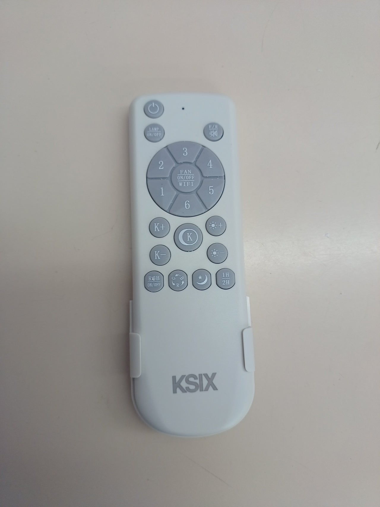 Ventilador de techo sin aspas Mistral con luz LED