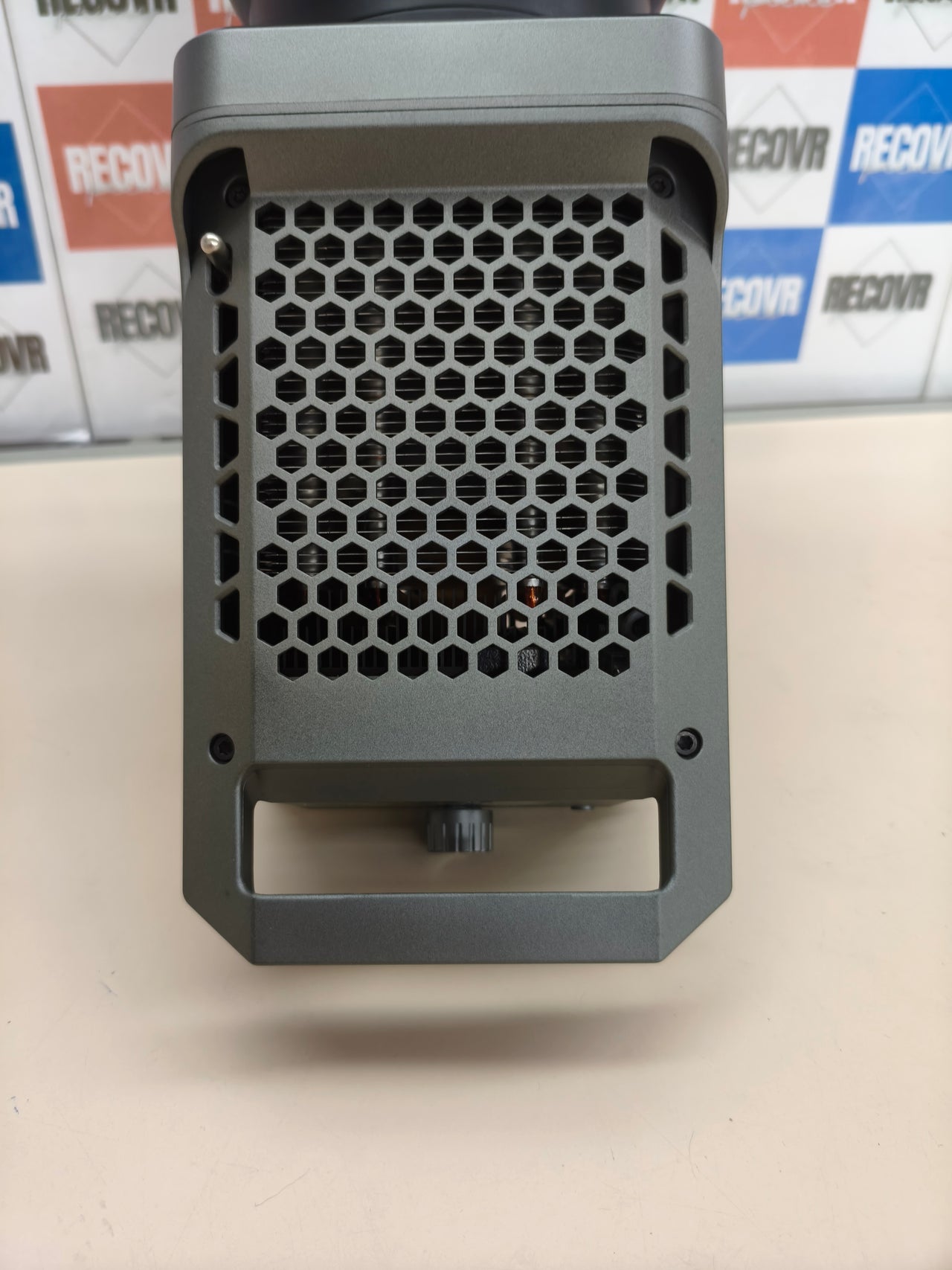 Foco LED Aputure Amaran 200d COB 200 W