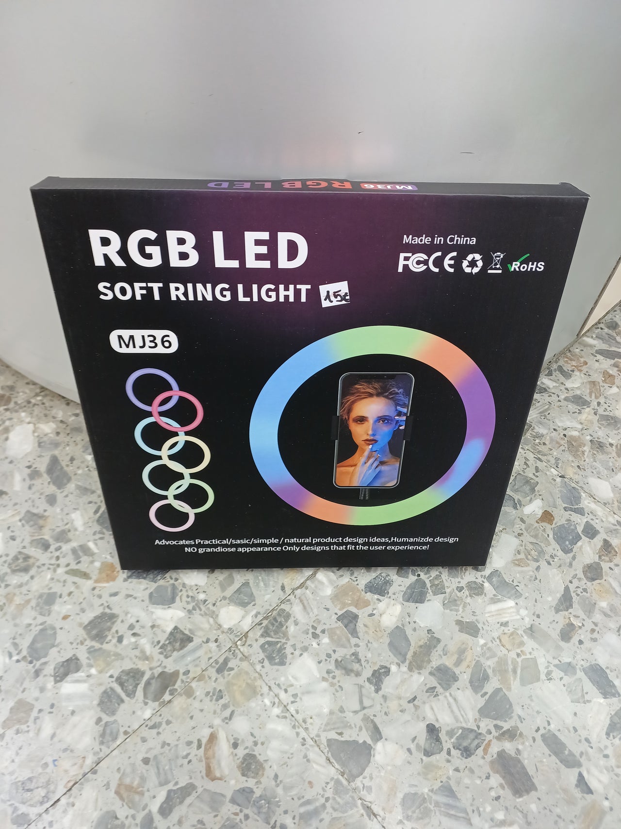 Lampara de Anillo, 14", RGB LED, 360° de rotación, luz suave, MJ36