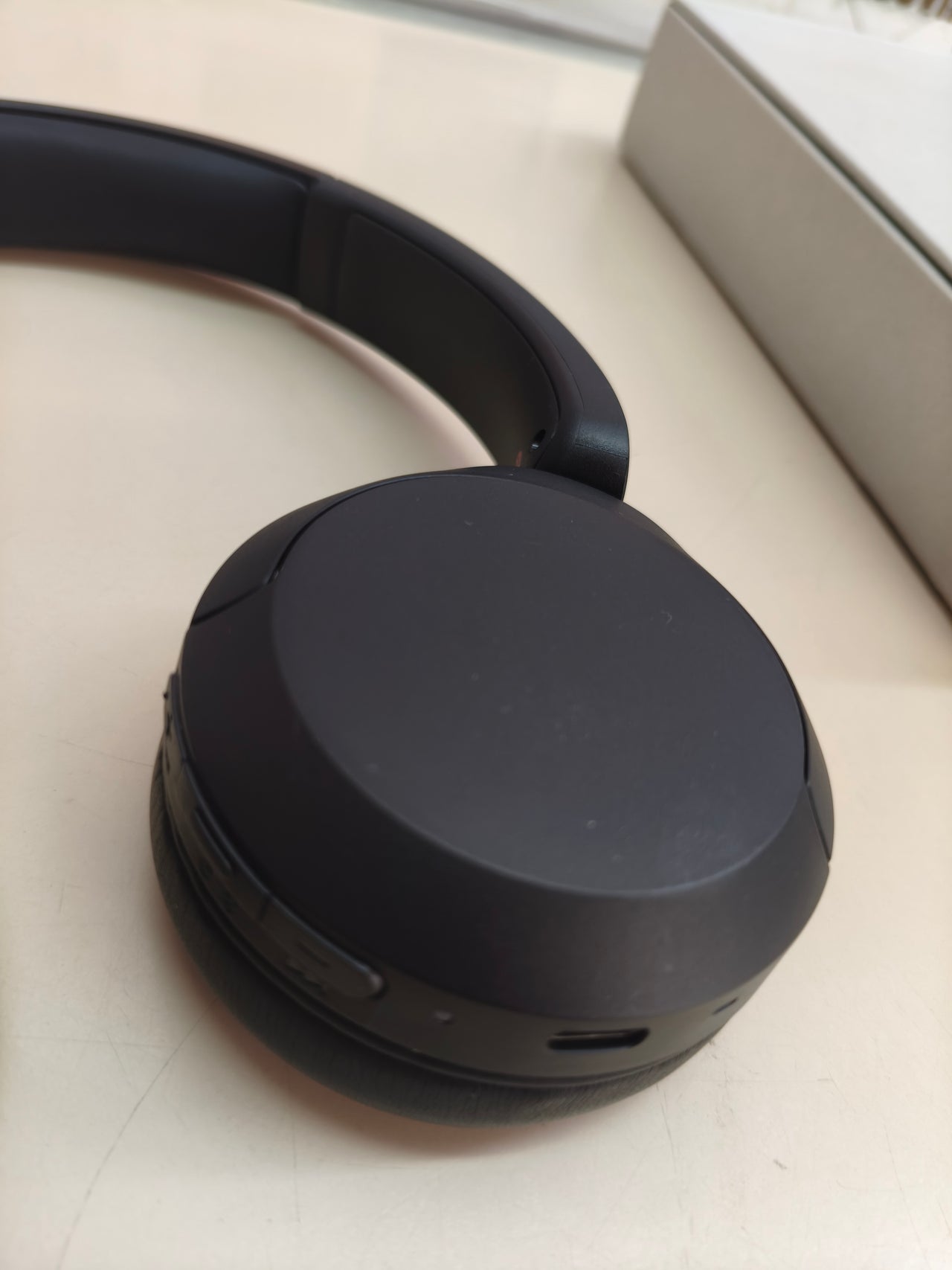 Sony WH-CH520, auriculares Bluetooth de diadema, 50 h, negros