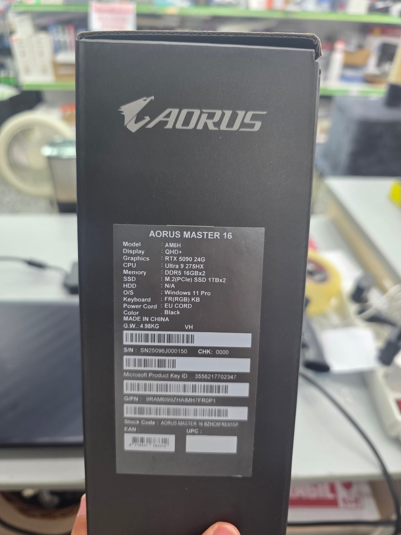 Portátil gaming Gigabyte Aorus Master 16 240 Hz IntelCore Ultra 9