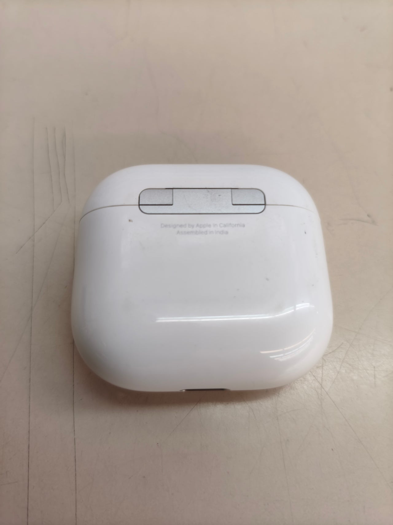 Apple AirPods 4, Bluetooth, Audio Espacial, USB-C, hasta 24 h